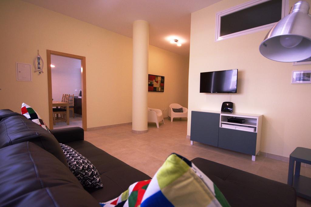 Apartamentos Plaza - Албуфейра Стая снимка