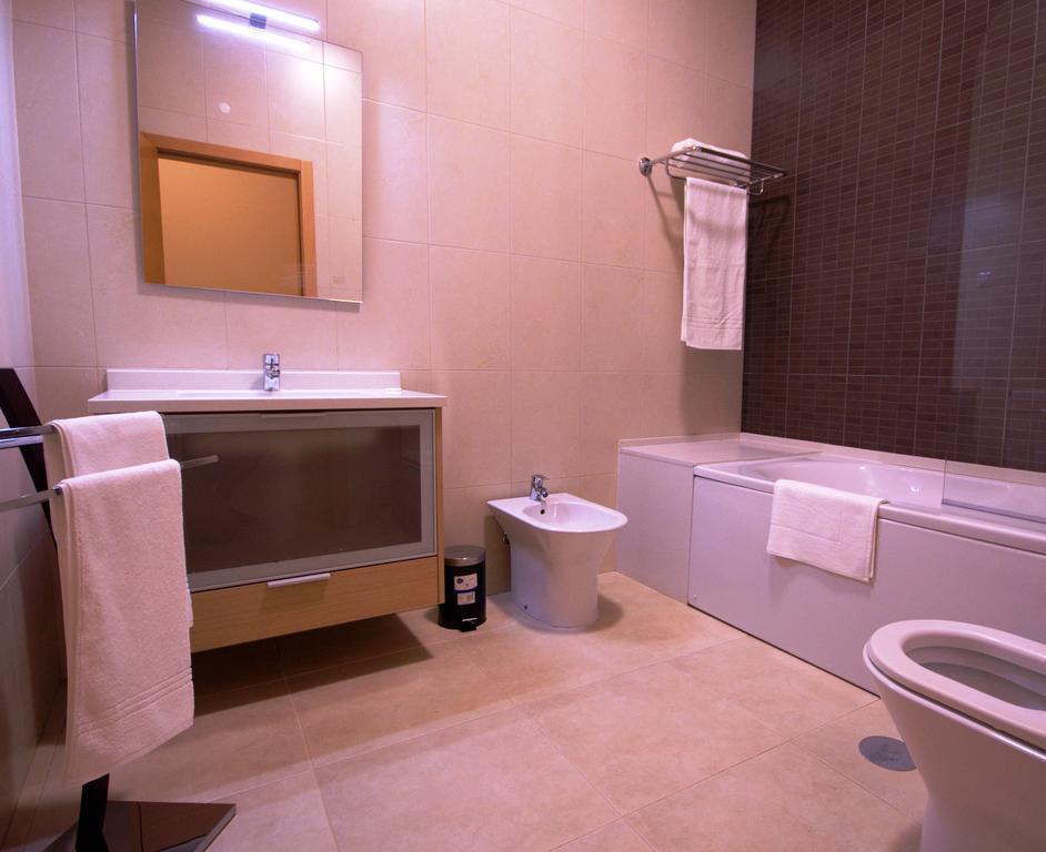 Apartamentos Plaza - Албуфейра Стая снимка